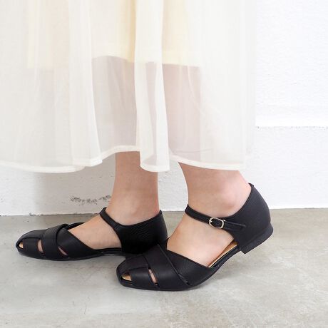 [^:5360591]ENȂb2025tĐVhZp[gV[YwƂƂJo[ĂZp[gV[YBIo߂Ȃ̂ŁAtH܂łƒ1B\bNXR[f܂B肵VGbgŃJWA߂Aꂢ߂ȃR[fɂDBẴItBXX^Cɂ߂łBENȂ炵\tgȍŌCCꂵɂAbNXSnBhU[ŉɋȒPłB₷̃|CgE\tgȍŒߕtȂEXgbvtłŒEɂEhU[ŉɋACeڍ׌YF{fށFvq[̍F1.5cmӂ{i͖hU[gpĂ܂fUC̓AG͔ꂸACV[YƂĂ̋@\͎킹Ă܂BJV̂gp͂TB