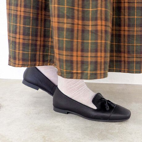 [^:5360607]ENȂ25H~VH̑ɂȂށAgȕ͋C̃^bZtIyV[YBƂtHƍb̏肪Aɂقǂ悢݊炵܂BJ[Rr̃fUĆAۂ̒ɂ肰ȂVѐSdオBx[VbNȑɂRƉfAR[fBl[g̕LĂ܂B炩Ȃƈ芴̂闚SnŁAʋ΂₨oȂǁA̕炵ɊYꑫłBhU[ŋ}ȉJɂS̏iɂ͋}ȉJɂSȖhU[gpĂ܂Bv̂Ȃ߂iKŖhHȀォ炳ɋH{Ă邽߁AƂĂʂɂȂĂ܂B␅݂ɂAȒPȑfނłB₷̃|CgE\tgȍŒߕtȂE[߂̑Ńz[hEdcg킸CCꂵɂACeڍׁuhFENȂfށFvYF{q[̍F 1.5cm