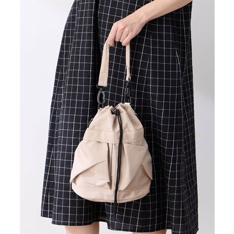 [^:296081][N|PbgtghfUCyʂŏvȋВBAGłBJ̓hXgdlɂȂĂ̂ŃVGbg\Bg̏oyɂ邱Ƃł̂֗ȃ|CgłBɂt@Xi[|Pbgď萮ł܂B^E[X͂AsȂǂ̗lXȃV[ɂ􂵂ĂACełB