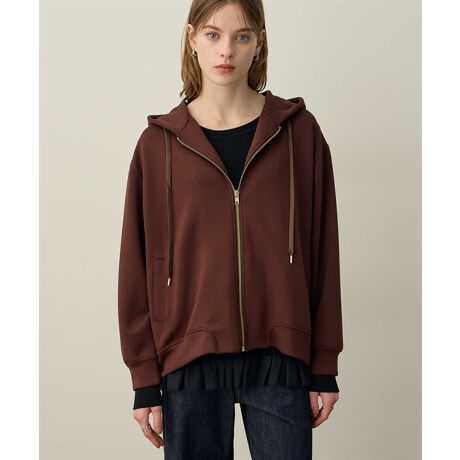 [^:295100]݂̂_{[fނŎdĂꂽp[J[gɒ悢Ƃ肪ANȒSnop[J[Bt[htĂ邽߁AX^COɃJWAȈۂ^܂BpcX^C͂AXJ[gɂ킹₷ACeBx̂ofC[ɂ􂵂Ă܂B