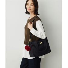 エーシーデザインバイアルファキュービック(A/C DESIGN BY ALPHA CUBIC)のファーチャーム