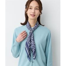 リング付きスカーフ