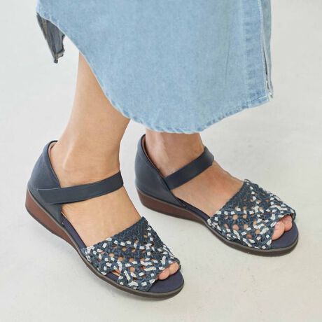 [^:ALFR29102]2FRr̃J[bVȁAXgbvt̃T_łBbVɂȂĂ鑫̍b͂肵ŁAߕtȂAXgXt[ȗSnBтɂg̑ɂȂł܂BXgbvłŒ肷邱Ƃɂs肵AԗĂɂBƕtȂ̂|CgłBĩJWAȃR[fBl[gɂ킹₷Aڂ̌yƗȈۂfGȈꑫłBAtelierAgĜPOINTE_炩fނgpAySñV[YBELAyʁA芴̗ǂȂǋ@\ʂɂȂAiŏ㎿ȑlɎVbNȃfUCBE50A60̃~ZX̂o/igɂ߂̕₷LxȃCibvBRdAtelierAgGf F {viX[Xj{{viRrHjq[3.0cmCYRd#C #ɂȂ #ɂ #₷ #NbV #y #y #؂₩ # #IV #RtH[g #O #s #syyX^btpr[zX^bti𒅗pzЉ܂Bqlɂ蒅pقȂ܂߁A܂ŎQlƂĂByq䓛XzY.TwȃbVT_xpJ[FWHC(zCgRr)ĩTCYF23.5cm^CYFE̓FAEO1TCY23cm𗚂sb^łBܐ̃NbVǂCŗĂXgXȂtBbg܂BȃbVȂ̂łCō킹ăXJ[gJWAR[fɂ߂łB