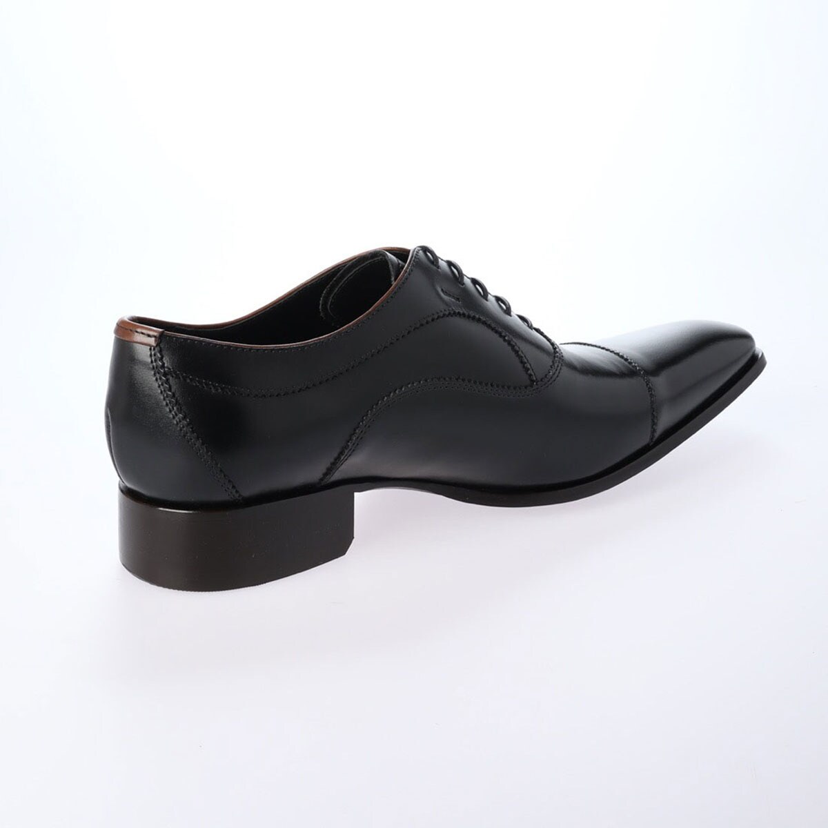 KATHARINE HAMNETT LONDON ロングセラー 内羽根ストレートチップ