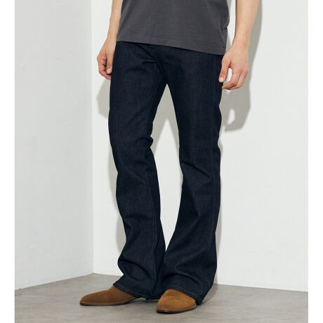 [^ԁFWM1865-0002]70?80N̏ےƂAx{gW[YyUS ORIGINALzƂēoB͋̕CcAl̒Ȃɍ悤AVGbg𒲐܂Bu[cƍ킹̃NbVA߂ɐĈX^CAȂꂽۂ^܂B̃t@bVyłɂA߂ăx{gɒ킷ɂAMĂ߂łꒅłBfWranglerBROKEN DENIM̗pBiȌڂƁAXgXt[ȒSn܂BR[fBlCgfjVc^bNCō킹΁A70N㕗X^CB^NgbvɃVcHDāAtȒȂy߂܂Bîm点2025N121茴ޗ̍̂߉iĒ܂Bi^OɋLڂĂ鉿iɂ܂āAî݂̂Ăꍇ܂B܂悤A肢\グ܂B