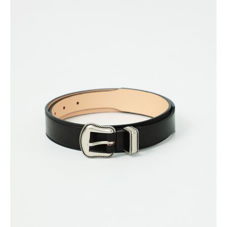 [^ԁFWA1001-0004]KxȌ򊴂ƁA₷݂̋vgpEGX^xgłB̋|CgŃfjƂ̑ob`̃xgɂȂĂ܂B{i͑S110cmŁA8^CvƂȂ܂Bs悩ŏ̌܂ł83cmAe̊Ԋu͖2.5cmƂȂ܂B