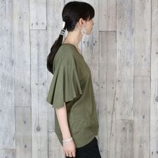 フレア袖Vネック半袖カットソー