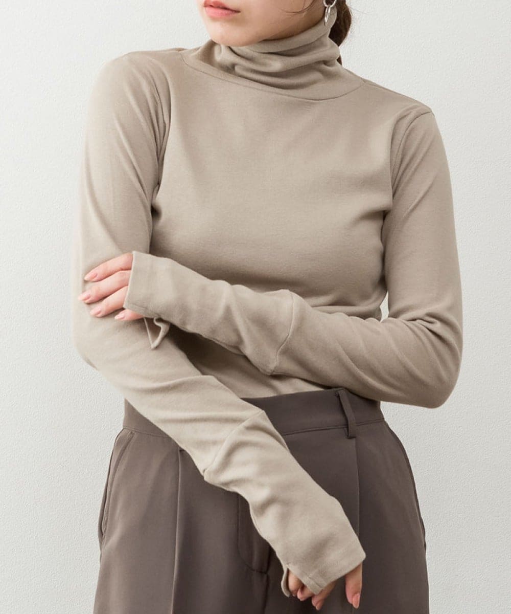 ハイネック指穴付きカットソー