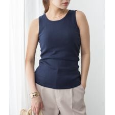 カップ付きタンクトップ