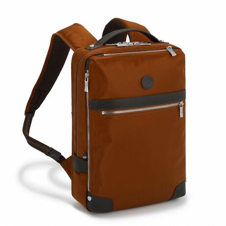 [^:92967]Orobianco^w\yexNVRC^Ax[XɁA̓sIȃjAXZx[VbNV[ỸfUCVBvgIWĩ^p[cȂǁAɃIrARȂł͂̃NtgfUCX^_[hACełBXNGAtH̃XbLƂfUCŁAA4TCY̏ނPCƐĎ[邱ƂłrWlXV[ł􂷂郊bNTbNBjZbNXłg܂BJ͑傫J݌vƂȂĂAו̏oꂪɗeՂłB2C^CvŏނPC𑼂̉וƕĊǗ\B{̑fށFɔzTCNfނȂA\ȋxƑϋv[rbNiC̗pBtvF_ȃi`V{ŉʂ̉Ae\ŝXeAfނgpBAE^[}[NFSfX[XU[̗pB[TCYFA4t@C/13.3C`m[gPCiQl[@ 31.3~23.1cmjtg|PbgFfoꂵ₷t@Xi[J̃|PbgB{gz_[ځFybg{g܂肽ݎPȂǂ[\ȃ|Pbg𓋍ځB[eBeB|PbgF[ł|Pbg