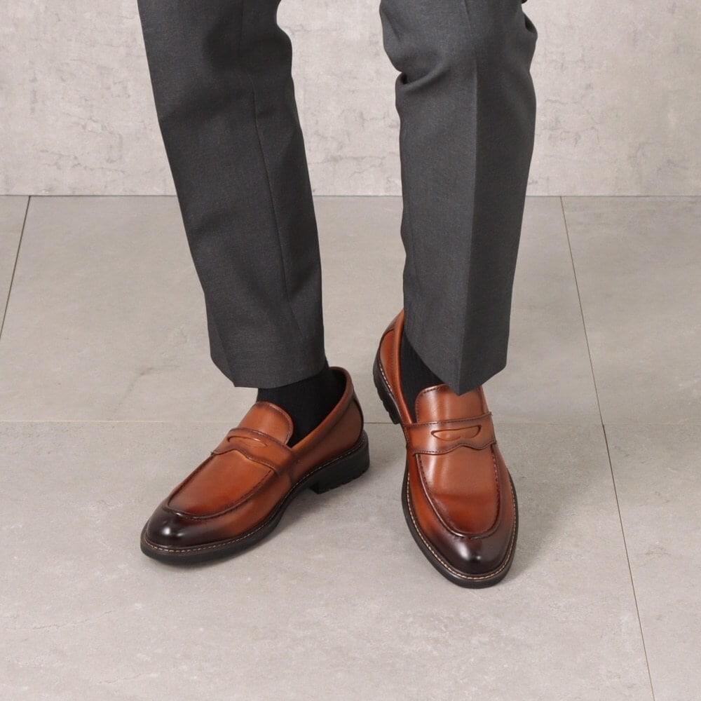 [}C]{v[t@[/GjXENEiERINYS CROWNj uE