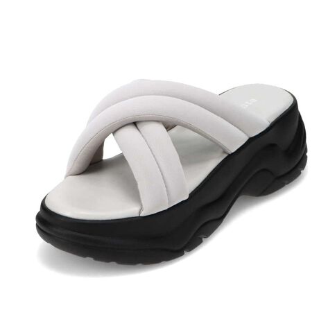 [^:SE-750]ghT_Bۂ݂ттtHƗ̊Ղ̃Abp[|CgBTbƗĂołA֗ȈꑫłIΉTCY\S@22.0cm`22.5cmM 23.0cm`23.5cmL@24.0cm`24.5cmLL 25.0cm`25.5cmΉTCY\͖ڈƂȂ܂B