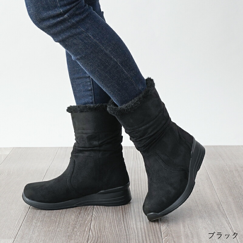 [}C]h{A~h u[c h [g C To[i J  L 4E/IuRiLirio blancoj ubN