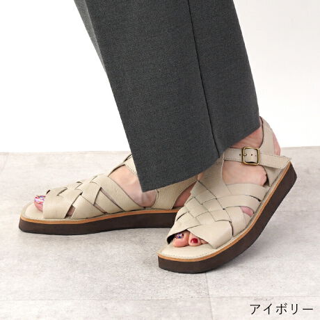 La luna{v̏㎿ȕi͂܂Bghɂ{vĆAẐ߂ɍ܂BfGɊyĂ{vV[Yō̃R[f𑫌X^CAbv܂BfUC̍҂ݍݎdlɑ݊vXB㎿Ȗ{v͏_炩Ayʂŗނقǂɑɓł銴oB{vȂł͂̕ێ́EۉAGƂƂƂ݂Sn悳܂BTCYOKI4̃xgANXgbvtɂ͂ۂƗBS܂BԗĂKȃNbVC\[ƃXgbvɐLkɗDꂽS̗pITbƂp܂BJȂǔGꂽԂł̎gp▀CȂǂɂAFڂFAfގ̂̐FނNꍇ܂Bgp̍ۂ̓\bNXߗޓւ̐Fڂɏ\ӂB኱̐Fꍇ܂AVRvFĂ邽߂P_P_̕Ƃ͌܂B VRfނ̂߁Av{̕̍iׂȃLYV~AVj܂Bψȕi╗]̕ɂ͂ߏo܂񂱂ƂByڍׁzq[F2.5cm / bF9.5cm / bOF19.0cm / fށFv/@БdF245givTCY:24cmjTCYAd́ACɂĎ኱̌덷܂ByTCYz22.5cm23.0cm23.5cm24.0cm24.5cmyJ[zubN_[NuEAC{[yfTCYz̃TCY24.0cm / pF24.0cm