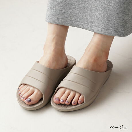 [^:213001860]{IĝɗDJo[T_oIIXX|CgEyʂŃXgXȂKȗSnEe͐̂EVAfނ̃T_BEb_炩bւ̑\tgByڍׁzq[F3.0cm / ꕝF10.0cm/ bOF20.0cm / fށFEVA / БdF117gyTCYzSi22.0`22.5cmjMi23.0`23.5cmjLi24.0`24.5cmjLLi24.5`25.0cmjyJ[zubNx[WyfTCYz̃TCY24.0cm / pFLj^[ɂAۂ̂FƈقȂꍇ܂B