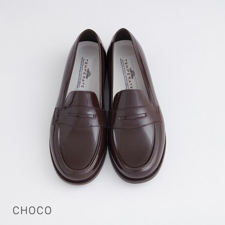 [^:429108023]yTEMPERATE@LLOYDzgbhŃ^CXȖ͂ǂȕɂ}b`BÔȂx[VbNȔŁAs[gꑫB{v[t@[̃fBe[ו܂ōČAg񂵂̗ǂhȃtHłBE̐^̃CWFNVV[YBpڂȂZȂShBE≘ɋPVCfށBEyᔽJbvC\[BEC\[͊␅GɂhdlBEX͗l̊ɂAEg\[BfށFPVCHEELF20mmБdʁF245gi38TCYjTCY[t@[͕Kȉc̒jɍTCYIтBVi͓ɍb肪܂A񗚂ɃC\[݌CɂƂ肪oĂ܂BtBbeBOɗ]TƁAsɌC։ߓxȕSǰƂȂ܂B22.5cm@@TEMPERATETCY:3623.0cm@@TEMPERATETCY:3723.5cm@@TEMPERATETCY:3824.0cm@@TEMPERATETCY:3924.5cm@@TEMPERATETCY:40J[BLACKCHOCOGREYEtBbeBOɂ͌lL͖ڈłBETEMPERATETCY͈ʓIȃ[sATCYƂ͈قȂ܂ByTEMPERATEiepCgjzTEMPERATE2017NɓŒauhłBRNV̂قƂǂPVC(|rj)fނ̃CWFNV@ōĂAAbp[ƃ\[̐`ɂȂĂ邽߁ACꂩZ邱ƂȂShdlɂȂĂ܂B܂ALYtɂAƂĂȒPłBāAfނJ[AIWĩvgA҂ƂtBbgƕi˔Ă܂BTEMPERATÉgT߂ȁhƂӖBȂɂƊYAǂȃX^Cɂ킹₷悤ȃfUCƃJ[𔭐MĂ܂BGKgɂ[hɂJWAɂLAW邱ƂłAfUC̖}f̍AJ̓͂JU肻ȓ̒ʋ΂₨oɂ҂łB