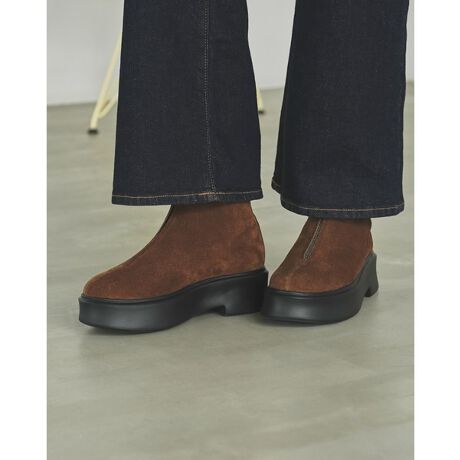 Y̋vɝH{Made in japanɂu[cV[YBv{̕厖ɂÂdオɁBgh̃{[\[̗ptgWbvu[cłB