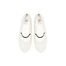 フラット ストラップ パンプス