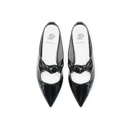 [^:07e-E]_ȌіڂANZgɂȂtbg~[VoꃉtɗĒVGbg͏t`Ăɂđ劈ԈႢȂ̃RNVeGifނŋ}ȉJłSėĒ܂u₩Ȉۂ̃zCgAC̏オO[AԃJ[̃ubN3FWJłpӂ܂yX^btr[zutbgȂ̂ɋrʃob`ł?viX^btUjpTCYF22.5cmiĩTCYF23.0cmj : bAAMV^ T_STCYȂ̂ŁÃ~[22.5cmŃsb^łBĂ݂ƁAGǐƃVGbg̃LCȃ|CebhgDŉȂ肷lۂ͋CɂȂ܂tg̃Xeb`̌`V[vɌĂ̂ŁAtbgȂ̂ɋrʃob`ł?ub̑傫Ȍіڂڂ䂭fUCł?viX^btMjpTCYF24.5cmiĩTCYF24.5cm-25.0cmjFbALAMV^i24.5?25.0cmłA̓XgbLO킹24.5cmWXgTCYłB b̑傫Ȍіڂڂ䂭fUCł? XbpoŊyɗ邱ƂɉAƂɂn_炩̂ŁA|CebhgDłܐ̃XgX؂܂I VۂGifނŃJb`AJWAR[fƂQł?