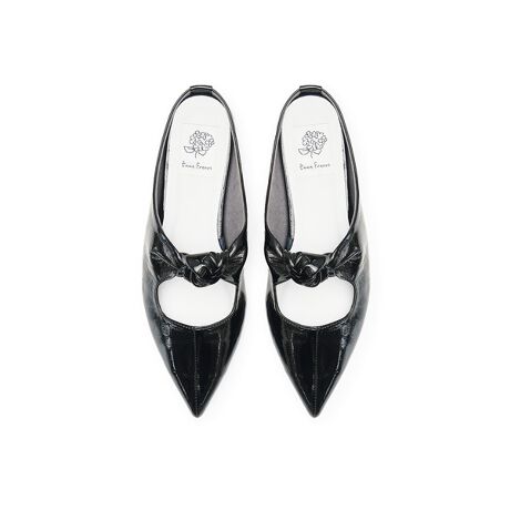 [^:07e-E]_ȌіڂANZgɂȂtbg~[VoꃉtɗĒVGbg͏t`Ăɂđ劈ԈႢȂ̃RNVeGifނŋ}ȉJłSėĒ܂u₩Ȉۂ̃zCgAC̏オO[AԃJ[̃ubN3FWJłpӂ܂yX^btr[zutbgȂ̂ɋrʃob`ł?viX^btUjpTCYF22.5cmiĩTCYF23.0cmj : bAAMV^ T_STCYȂ̂ŁÃ~[22.5cmŃsb^łBĂ݂ƁAGǐƃVGbg̃LCȃ|CebhgDŉȂ肷lۂ͋CɂȂ܂tg̃Xeb`̌`V[vɌĂ̂ŁAtbgȂ̂ɋrʃob`ł?ub̑傫Ȍіڂڂ䂭fUCł?viX^btMjpTCYF24.5cmiĩTCYF24.5cm-25.0cmjFbALAMV^i24.5?25.0cmłA̓XgbLO킹24.5cmWXgTCYłB b̑傫Ȍіڂڂ䂭fUCł? XbpoŊyɗ邱ƂɉAƂɂn_炩̂ŁA|CebhgDłܐ̃XgX؂܂I VۂGifނŃJb`AJWAR[fƂQł?