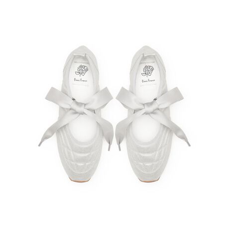 [^:09l-M]yiڍׁzgh̃oGRA[hɁAX|[eB~bNXVXj[J[Bڂ͑złȂyƁA\[ɂ͂Ȃ₩ȕԂ̗ǂAڈȏɏ_炩ȗSn܂BӂƂ\tgȃAbp[₳ݍ݁AԗĂKBTe{̃V[[X킹EmmaFrancis炵Xj[J[Ɏdグ܂ByX^btr[zuG߂킸y߂܂IviX^btUjpTCYF23.5cmiĩTCYF23.0cmjFbAAMV^ ʏ23.0cmƒܐ敔ɗ]TȂȂA23.5cmŃsb^łB oGV[Yoŗ̂ɁA\[肵Ă̂ŁAXj[J[̂悤ɉKłTe{͊ÂAfjɂXJ[gɂ킹₷Ayĕ₷̂ŁAsɂIXXł!C킹ŕ͋Cς̂ŁAG߂킸y߂܂IulۂƂ낪DłviX^btO.NjpTCYF24.5cmiĩTCYF24.0cmjFbAʁAGWvg^̃\bNXŗ24cmƓVew̒܂ɓ̂24.5cmɂ܂B Teñ{͌򂪍T߁Bقǂɂ̂|CgłB {+[WF[X^CȂ̂ŃXJ[g킹ǂłANbvh̃pcƍ킹ƑlۂƂ낪DłBC\[͈âȂA[`T|[głĂɂBAEg\[͐ŉBꂽ|CgłI