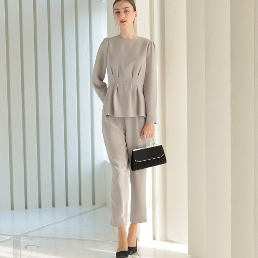 プレフェリール（PREFERIR）/ペプラムブラウスパンツスーツ ペプラムブラウスパンツスーツ | プレフェリール(PREFERIR) | マルイ