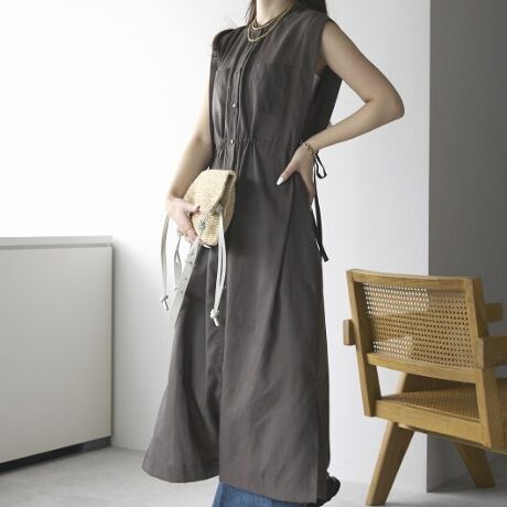 TCh{NVJEGXg̃TChɃ{ꂽ`C̃s[X[X܂B̃Xbg炵As[ĂohJ[s[XBf[gAsAItBXɂ劈􂵂Ă܂BDesigntgɂ͉|PbgăNbVbNloBɂ͍EXbgāAEGXg͗ẽ{ō悤ȃfUCBtgOJȂ̂ŃCi[A{gނ͂ăC[hȃR[fy߂BȐnłl^b`ȑfފłBStylinĝ܂ܒpĂOJăCi[TVcAuEXAjbgȂǂR[făOWɁB{gɂ̓fjpc͂̂xXgR[fłB[^:11265]