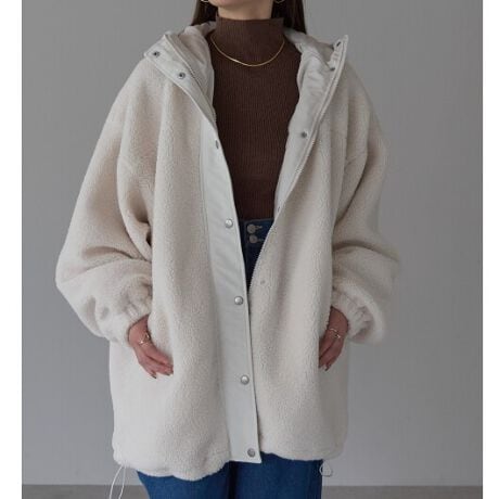 lJWAӂlJWAȃ{AR[g[X܂Bꂩ̋G߁AsAf[gAVbsOȂǂƂoɑ劈􂵂Ă~h̃R[głBDesigñ{Aڂ䂭Alt[hR[głBHD邾Œf{Afށ~t[hfUC͂̈ꒅBӂƂ{AɁAtg̃{^ANZgɂȂl~hu]BWbvJŁA̓̋CX^COɍ킹ĒȂy߂܂B悢{[oARƂȂꂽۂɎdオꖇłBStylingfj`mpŃtɒȂ̂͂AOXJ[gpcŏ炵VGbgyނ̂߁Bt[htȂ̂ŃJWAɂLCڂȃX^Cɂ}b`܂Bdlň݁FLkFLF򊴁FnF聦TCYڍׁ@38(M)F62cm@ŏ52cm@d1000(g)[^:60252]