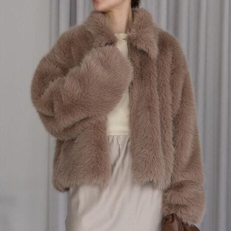 GghIƉƉ݊Q̃t@[R[g[X܂Bf[gAsAtFXACuANX}Xp[eB[AȂǂ́BAE^[ƂăIP[WV[ɑ劈􂵂ĂACełBDesignGgh̃t@[WPbg̓VvȃR[fɍ킹邾ŏ{ȃX^CɁBh͂A悤ȃt@[łȂꂽAs[ĂBStylingJWAȃX^C͂Aꂢ߂ɂiɌĂ܂BCi[ɂ́AVcAuEXAsVcAjbgȂǁA{g̓XJ[gBpcAfjȂǂɂxXgR[fB􌋍Ap[eB[Ȃǂ̃hX̃AE^[ɂIXXłBpV[f[gAsAtFXACuANX}Xp[eB[AȂǂ́BAE^[ƂăIP[WV[ɑ劈􂵂ĂACełB߂̃TCYőO̓t@Xi[JłBfސntFCNt@[tFCNt@[łAё̕Ȃǃb`̂dオłBTCYڍ38(M)TCYF57cm[^:60251]