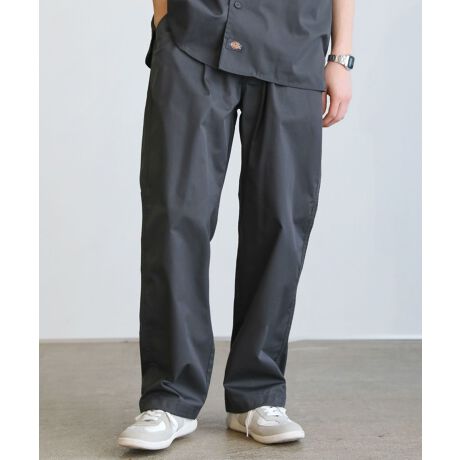 [^:buy241017]ƂVGbgƃXgXt[ȐSn͂̃pV[gpcłBfBbL[YȂł͂̃[NeCXgɂ蔲AwreK̃ACeBi炸Xg[gŐ̂͂Ãh[R[hiăo[VGbgŕωƁA2wayłp܂BEGXg͌ɃSAɒ߂Ђ{C[W[dlBɁAxg[vĂ邽߃^bNCX^C悭L}܂Btg̃^bNVGbgɗ̊AEGXgXbLƉoBʂȂVvȃfUCȂAobNɎ{uhl[ANZgƂȂĂ܂Btg|Pbg̃tbvɃXibv{^ĂA𗎂ƂƂȂ[\łBfނɂ͔G肪ǂAvőϋvɗDꂽTCcCn̗p܂BהԎ̎gp邱ƂœKxȃnƒ悢AvŃeiX₷̂|CgBƒ̐@ŋCyɂ󂵂Ă܂BgłȂAEghAȂǕLpłpcłBJ[̓`R[AubNAx[W3FWJBVcX^Cɍ킹Δoł܂BAEghAeCXgȒȂX|[cMIXX^CɂQBfނ̔[NVcƃZbgAbvł̂pIXXłB\ DickiesifBbL[Yj \AJő勉̃[NEFAuhłDickiesifBbL[YjBpdjAt@bVACeƂĈp錻݂łAn̏vfBe[ɒ]܂BpXybNfF180cmbpTCYFL