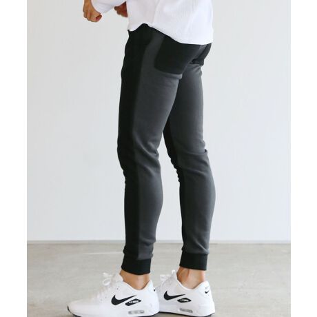 gƂ܂ŁĥoɂKA}CEFAƂĂڂWK[pcBLkɕx񂾃\tgȐnɂAXgXȂNȐSnő̖͂łBʔ̂ł͂悭AyyȗѐngȃWK[pc܂B؂炢ѐn̂̂ƂǂĂڂ`[vȈۂoĂ܂ɁAƂԂɃN^N^ɂȂĂ܂܂Bō͎gp闠ѐň݂ɂ܂B̉iтŖڎwōx̗̌ѐn̗pĂ܂Bڕt300gƂ݂̂闠ѐnɂĊȒPɂ̓w^炸AVGbgԃLCɕۂWK[pc܂BXEFbgngpACełאg̃VGbgŐ݌vĂ邽߁Â悤Ȃ炵Ȃۂ͗^܂B₷_炩ȐñWK[pc͎]Ԃł̈ړⒷԂ̎Ԃ̉^]łꂸAW[̗\ȂǂɂĂBNẐȂfUCȂ̂ŃR[fBl[gɎ̂ȒPŁAQ̐Sn܂Ďv킸fC[[XĂ܂ACełBX|[eB[ȈۂvXTChC̃fUCA킹ACeI΂񂵗͂C̃VvfUCAIȐFgڂoCJ[fUCȂS13ނ̃J[WJBFႢŕ{Ă̂߂̖LxȃoG[VƂȂĂ܂BpXybNfF185cmbpTCYFL