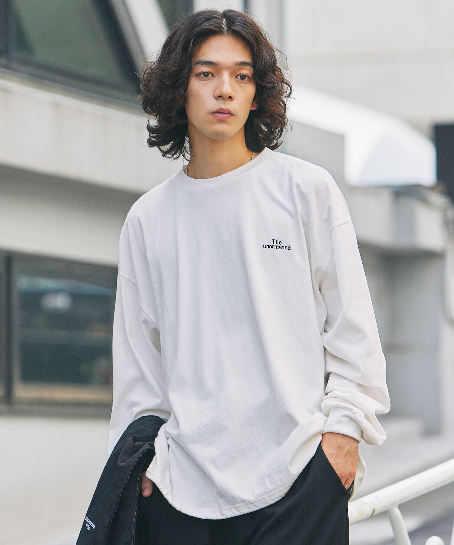 The unormwind＞ロゴ刺繍裾ドローコード長袖無地Tシャツ | リル
