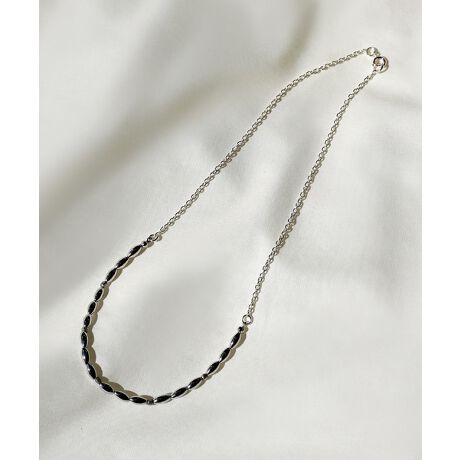 [^:jen210283]-Vo[925R[eBO{2ނ̃Rrl[VlbNX-DESIGN(SILVER/BLACK)WobNp[Ƀ^r[YꂽRrl[VlbNX2FWJłpӁB 咣Ȃ肪ȃp[ĕIɎ邱ƂɂAVvȂ瑶݊̂fUCɎdグ܂B^JfނɃVo[925R[eBO{`F[́AVo[Ȃł͂̔̋PAY_ɎdオĂ܂BDESIGN(TERAHERTZ)Vo[OC̋P͂̃ewc(lHz)𕔕IɎ邱ƂɂAVvȂ瑶݊̂fUCɎdグ܂BobNXg[Ȃł͂̍rXۂƁAVo[925R[eBO̐ꂽۂ킳ABꖳ̈_ɎdオĂ܂BDESIGN(METALBEADS)ȉ~`̃Xȃ^r[YCɁA~j}ŃX}[gȃfUCɎdグ܂BVo[925R[eBO~^r[Y̐ꂽfUĆAt@bVI΂pėp̍͂łBMATERIALyVo[925R[eBOzVo[925Ƃ́AʓIɁuVo[vƌĂ΂ANZT[Ŏgpfނw܂B \ʂVo[925ŃR[eBO邱ƂɂAVo[̎̔PƃVo[ĽoNωy݂܂B ܂̃R[eBOɂAAM[̏Ǐy邱Ƃł܂ByWp[zWp[Ƃ͐΂ŗ{Bꂽ^w܂B p[KXp[ɂ͂ȂALƂ{̃p[Ȃł͂̕\y݂܂ByobNp[zobNp[Ƃ́A`ɓꐫʉ`̃p[w܂B |gKŁuBaroque(obN)v ́uc񂾁vӖAobNp[ƌĂ΂悤ɂȂ܂B ̐ɓƂȂBꖳ̌`LobNp[́At@bVւ݂̓ǂAߔNڂW߂ĂlC̃p[łB