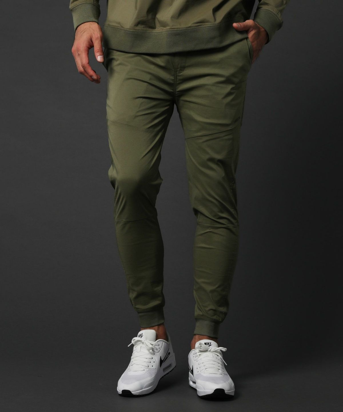 LUXE/R＞ストレッチ布帛ジョガーパンツ | レジェス(REZES) | マルイ