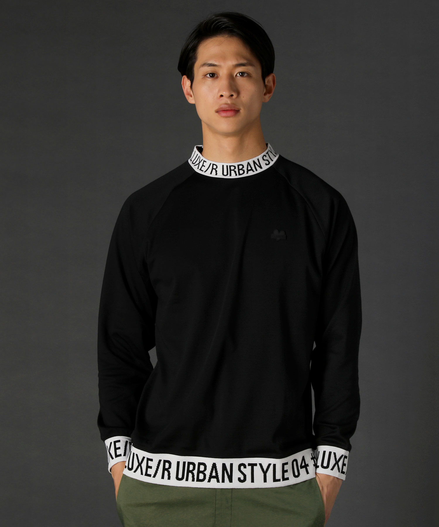 ＜LUXE/R＞40/CVCスムースハイネックロゴ配色長袖カットソー CVCスムースハイネックロゴ配色長袖カットソー | REZES OFFICIAL
