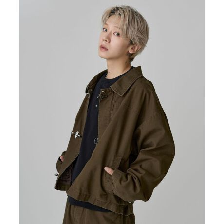 [^:msg250570]pointEt@C[}obNCpNĝ_bNWPbgBE֐ȂfUCAHD邾Ō܂ACeBEobN̉ɂZIPꂽ2d\ŊJ̎dɂătǧύXłAS߂ŕ̓h܂BEgL߂ɁA͒Z߂̃RpNgVGbgɐ݌vĂAǂȃCi[ɂ킹₷ꂢȒȂ܂BEɂ̓{^𓋍ڂĂAVGbgRɒ\BEɂZIP݂AׂȒSn̒≷xɂΉ܂BEJ[4FWJŁAx[VbNJ[獷FƂĎg郏C܂őAlXȃX^CɃ}b`܂BEfނ͕\nRbgAn|GXeŁASnƑϋv𗼗BEꒅΗlXȃV[Ŋ􂵁AfUCƋ@\𗼗ApłAE^[łBstylingEfނ̃_bNpcimsg250571jƍ킹ZbgAbvR[f߁BẼ{^⑳ZIPg΁ARpNgɂ[Yɂ\ŁAR[fBl[gɍ킹VGbg肪\BEHTVcVcƁA~͌̃jbgȂǁALd˒y߂܂BECi[𒲐߂邱Ƃŏt܂ŃOV[Ypł܂B