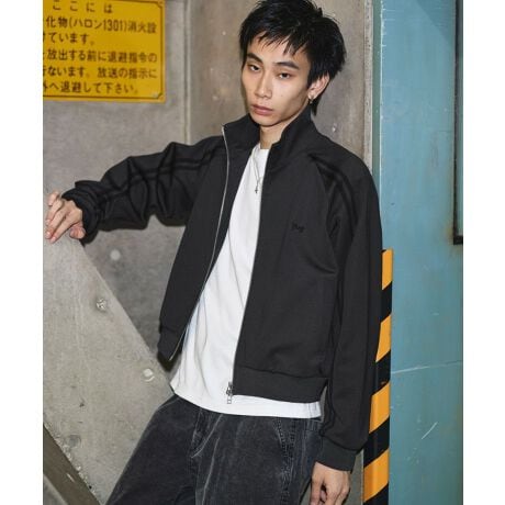 [^:msg250519]pointEX|[eBȃCfUCfgbNWPbgBE悭tBbgRpNgVGbgŃX^CAbvʂBE򊴂̂fފŁACi[EAE^[ŏHt܂ŃOV[Yp\łBȄȃShJA񌳂ɂ̓IWĩug^OtBẼTChC͂đOɔzAʂffUCBEƂ̂VGbgŃC[h₷Â钅Ȃy߂܂BE_uWbvȂ̂ŁAWbv̊J߂ŃR[fɕω܂BEYAfB[X킸pł郆jZbNXdlŁAyAR[f߂łBstylingEChfj`F[ANZƍ킹΁A؍Xg[gY2K郋[YVGbgBE{[̂Xj[J[΂Xg[gUPBEfނ̃pc(msg250520)ƍ킹΃X|[eBȊ؍ngbNX^CɎdオ܂BE[hɊ񂹂Ƃ̓XbNX⃂mg[ACeƑgݍ킹āAsIȃXg[gMIXyނ̂߁B169cm / MTCY175cm / LTCY