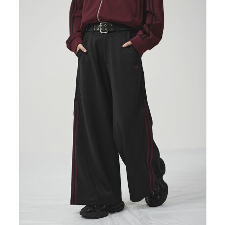 [^:msg250520]pointEI[o[TCỸVGbgɉfTChCANZgɂȂgbNpcBETChɎ{ꂽWbv͊J߂ŃVGbgɕωvXBEWbvɂ͐M̒u鍑YYKK̃^WbvgpBER[fCŃChe[p[hɎ݂ɃAWł閜\Ȉ{łBEƂ̑fފŃXg[g[hĂA؍Xg[g炵y߂܂BEYAfB[X킸pł郆jZbNXdlŁAyAR[f߂łBstylingE[YȃXEFbgNbvh̃gbvXƍ킹΁A؍Xg[g炵Y2K̂R[fɁBETChWbvJăChVGbgy񂾂Aiă{[oƃAWł{BELbvVo[`F[킹΁ACɃ[hȕ͋CɎdオ܂BEfނ̃gbNWPbgmsg250519ƍ킹΃X|[eBȊ؍ngbNX^CɎdオ܂B169cm / MTCY175cm / LTCY