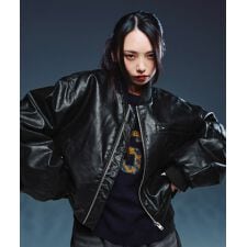 ショート丈ナイロン/合皮中綿MA