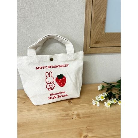 [^ԁF23410519952]~btB[ƃXgx[̎hJgȔz̃~jg[gobOB L}`̑`^CṽVGbgȂ̂ŁA`obOƂĂ̎g̗ǂ͂̎Aߏւ̂₨Up̂傢obOƂĂ劈ԈႢȂI Xgx[u[F23410519960Hare no hi/nmq