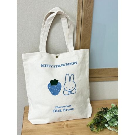 ミッフィー刺繍帆布トートバッグ【ストロベリーブルー】 | ハレノヒ 