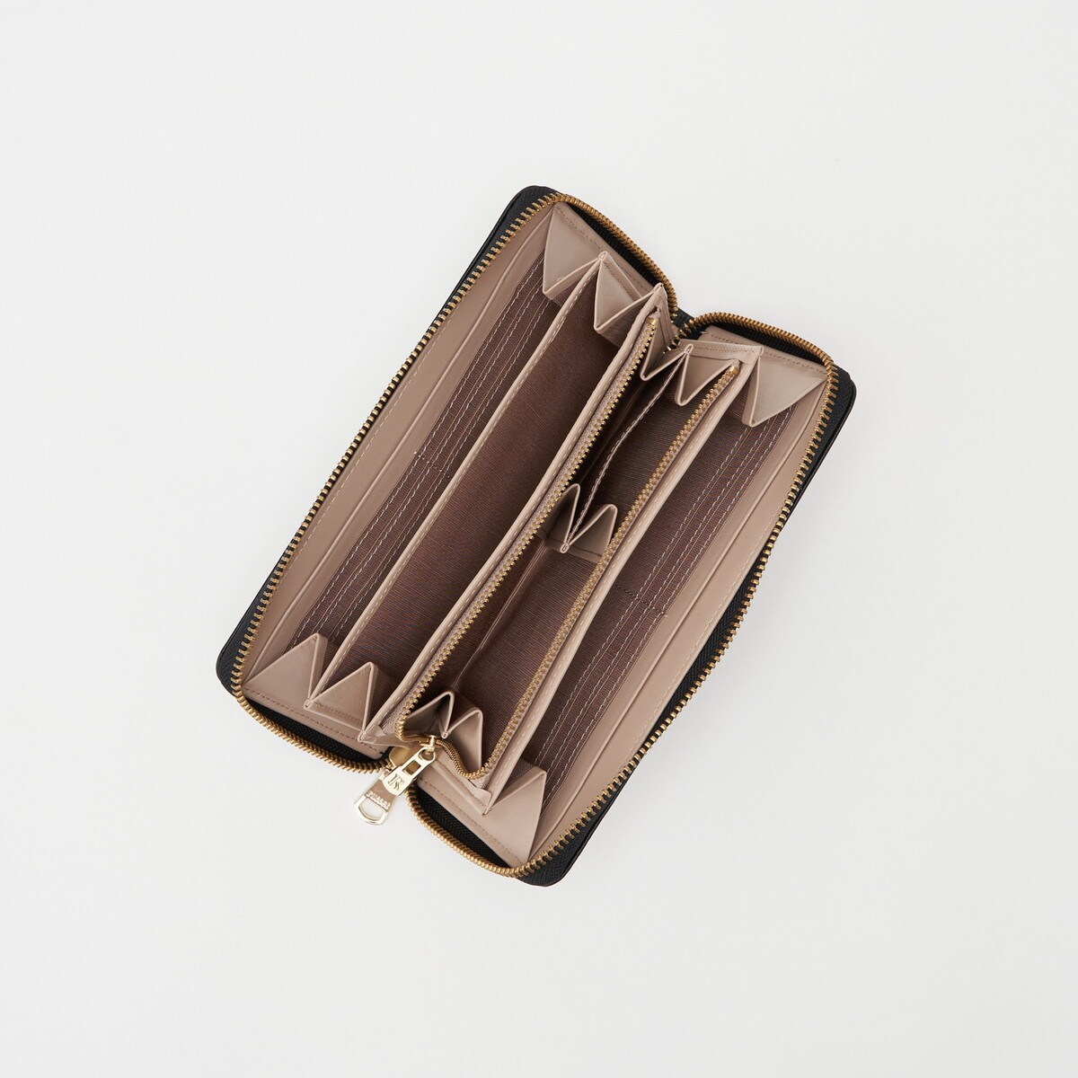 russet ラシット モノグラムプレート ラウンドジップ ウォレット イエロー russet｜モノグラムプレートラウンドジップウォレット | Rakuten