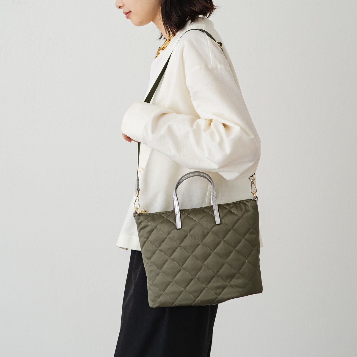 SALE＞【2023AW】ハンドル付き2WAYショルダーバッグ【キルティング ...