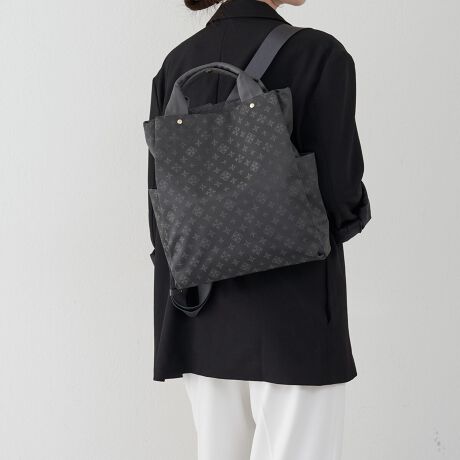 [^:RUZ1032225A0001]wĂ莝łBCɍ킹Ď郊bNTbNB-fUC-^E[XɃsb^Ȓ悭RpNgȃTCYBRpNgłAOɃTCYނ̈قȂ|PbgzuAĝ悳܂B-f-Vbg̑㖼Ƃ鐶nuiCWK[hvBmOWK[hDŕ\ĂA㝛H{Ă܂B-R[fBl[g-JWAȃpcX^Cɂ͂îŃXJ[gX^CɂB莝Ŏg΃obȌcVGbgłƂۂɁB|PbgO|PbgFI[v|Pbg~2A}Olbg|Pbg~1At@Xi[|Pbg~1|PbgFI[v|Pbg~1[̖ڈ ׂĎ[Ă㕔ɂƂ肪܂BEzE500mlybg{gE܂ݎPEB6蒠Eɖ{E|[` SE^InJ`Made in Japan---------------------------Cɓo^߂Ă܂EîCɓo^FJ[̍ēגʒmE݌ɐP_̒ʒmEZ[ʒm󂯎܂BEuĥCɓo^FV쏤iēׂȂǂ̃uh̏󂯎܂B