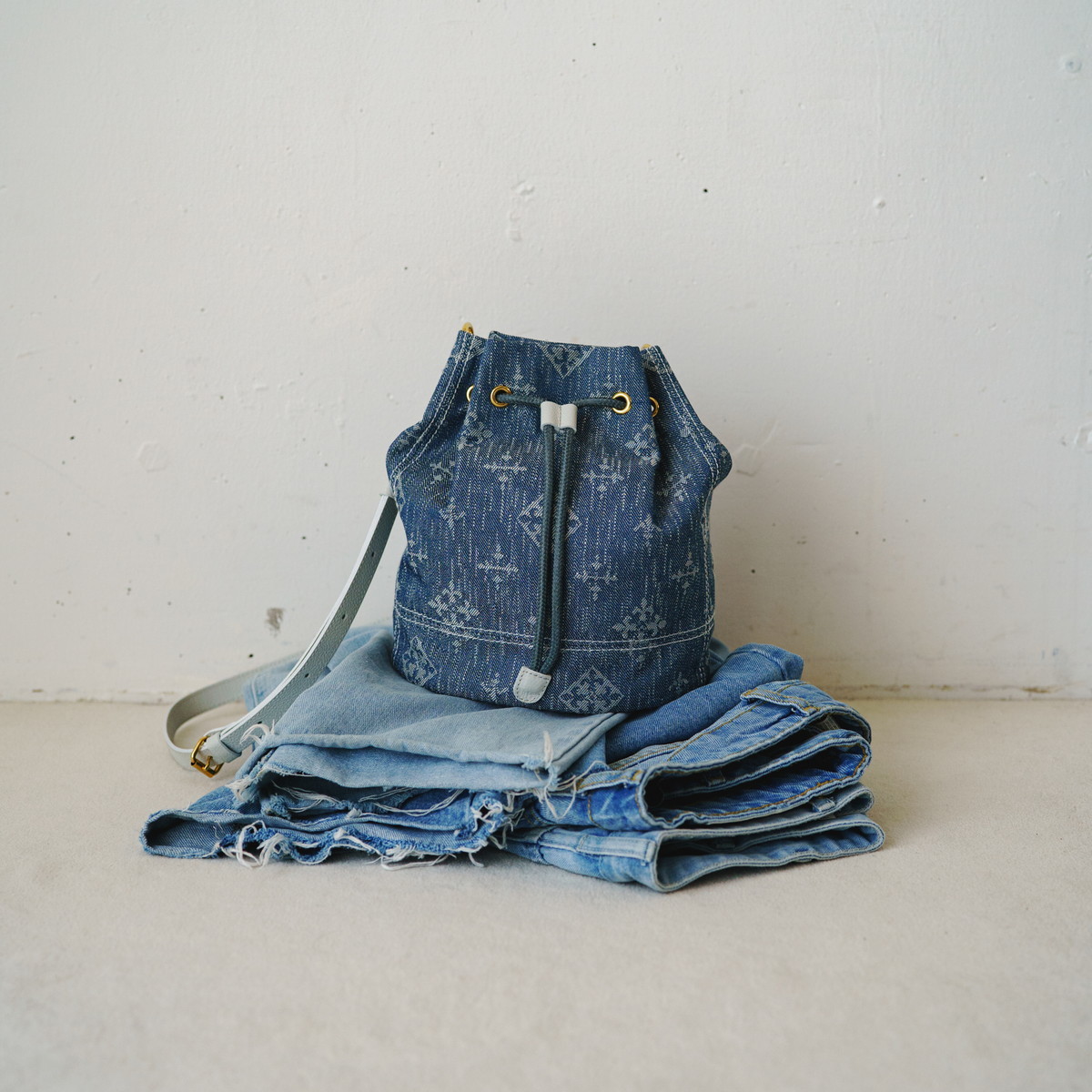 2024SS新作】《Denim Jacquard》巾着ショルダーバッグ (CE-1272 ...