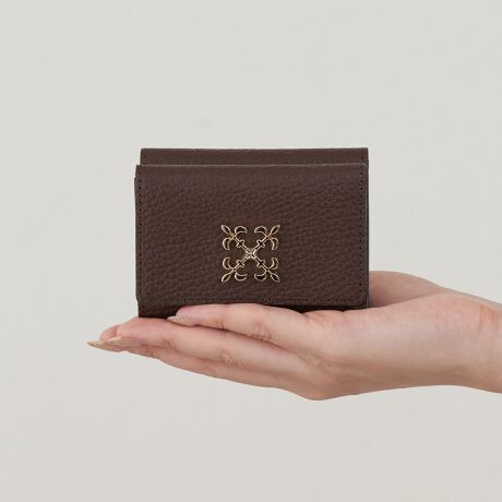 [^:RUZ1041381A0001]--------------------------------------yîm点z̏i2025N122牿i{Ă܂B͂鏤iɂĂ^Oȉꍇ܂Aݕ\ĂTCg\i̔iłB\߂܂悤A肢\グ܂B--------------------------------------mOv[gO܂EHbg(SO-397)~jobOobÕ|Pbgɂ[łRpNgTCYɎdグ܂BPOINTEmOv[gfUC̃ANZgɁEV{̂郌U[ō̂ہEKEDꋤɊJ₷₷dlELbVXh̕◷sp̂zɂdlD~1J[h|Pbg~3K~1Made in JapañSfUCύXɂȂVfUC݂Ă܂BS̎ނ͂Iт܂B\߂܂B---------------------------Cɓo^߂Ă܂EîCɓo^FJ[̍ēגʒmE݌ɐP_̒ʒmEZ[ʒm󂯎܂BEuĥCɓo^FV쏤iēׂȂǂ̃uh̏󂯎܂B