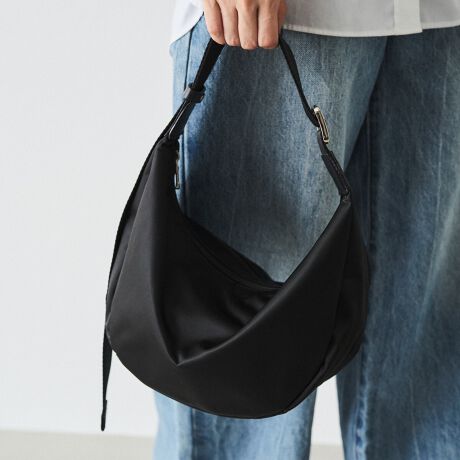 mRUZ1041422A0006nxg̒Ǝŕ͋Cς̂ŁAPĂ邾ŁAV[Xłꂼ̃[h[uɗn݂܂BV_[xg͖4cmň芴̂鑾BiCfނŁAmւ̐FڂȂSĂ܂BnȂוꂽƂɂƗAJWAɂꂢ߂ɂĂVvȃfUCő̂ɃtBbg₷ACełBy|CgzE␅ɋfނȂ̂ŁAANeBuȂłɂ҂E芴̂鑾߃xgŉKȎSnEV_[͒߉\Ō|E΂ߊ|E莝ɑΉERpNgTCYȂ500mlybg{g[\ydlzEVo[ql̂ƂɁAxgɎgpĂ̎dl܂B芴Aςɂ݌vɂȂĂ܂BȑO̎dlsǂł͂܂񂪁A͂ɈSĂg܂BEO|PbgFt@Xi[|Pbg~1E|PbgFI[v|Pbg~1E500mlybg{gij[\EV_[xg͎݂ɒ߂\yfށzVbgƎJiCTenuNEYiCvBxAyď_炩̂ŁATeD̏iȌ򊴂oĂ܂Bn\ʂɎ㝛H(){Ă邽߁ẢJ≘ɋ̂ꂵ|CgB㝛H͌oNɂČʂ͔Ă܂܂ByJ[\LzEubN̑2iBlack2jc򊴂邽ߏdȂ肷AǂȃX^Cɂiɓރx[VbNJ[---------------------------Cɓo^߂Ă܂EîCɓo^FJ[̍ēגʒmE݌ɐP_̒ʒmEZ[ʒm󂯎܂BEuĥCɓo^FV쏤iēׂȂǂ̃uh̏󂯎܂B