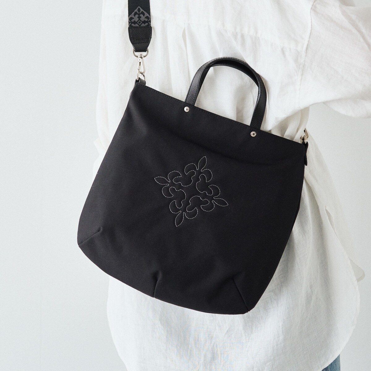 ベストセラーアイテム】コーデュラナイロン2WAYトートバッグ(CE-1404