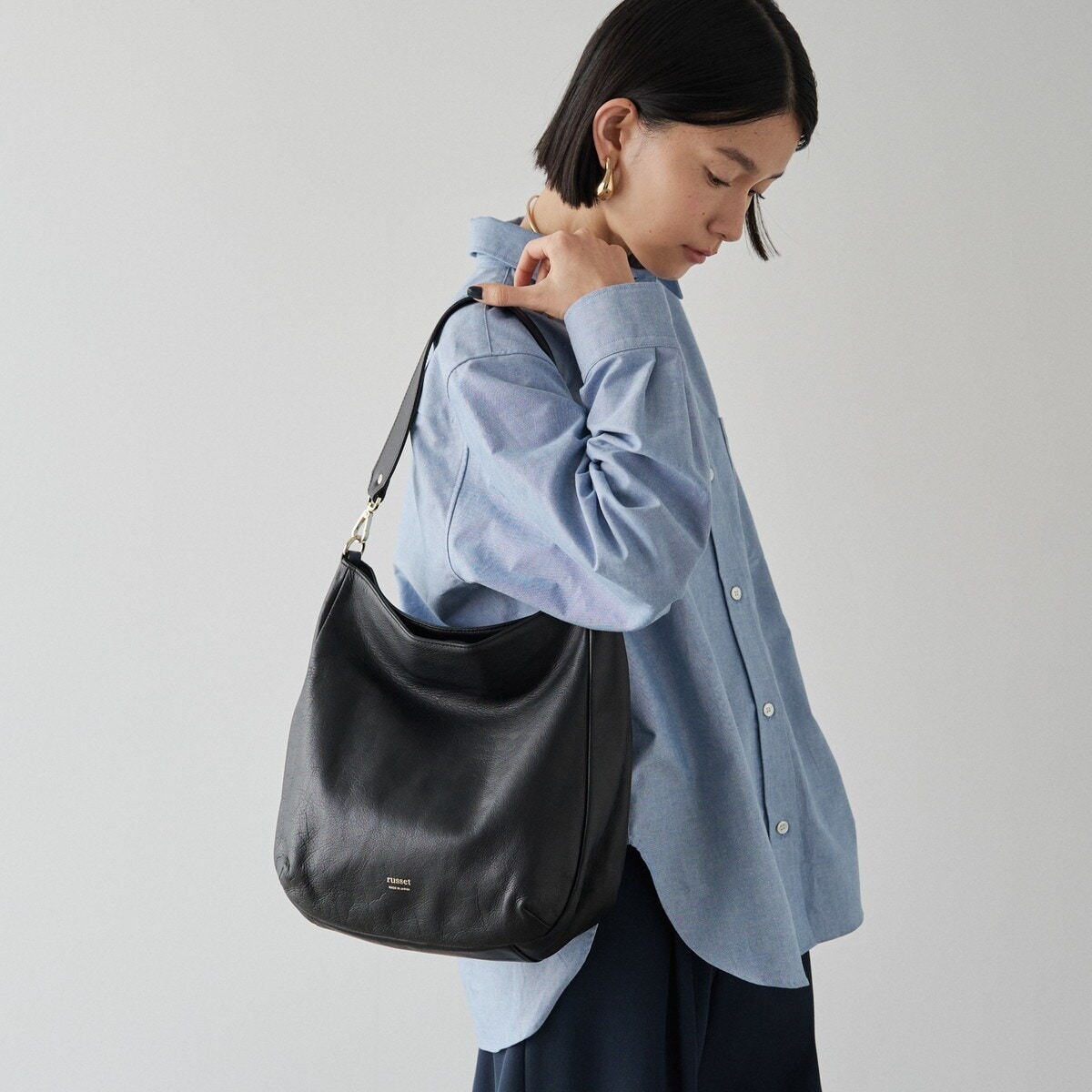 ラシット ソフトレザー2wayシンプルショルダーバッグ　発送は明日。 ソフトレザーシンプルショルダーバッグ | russet(ラシット