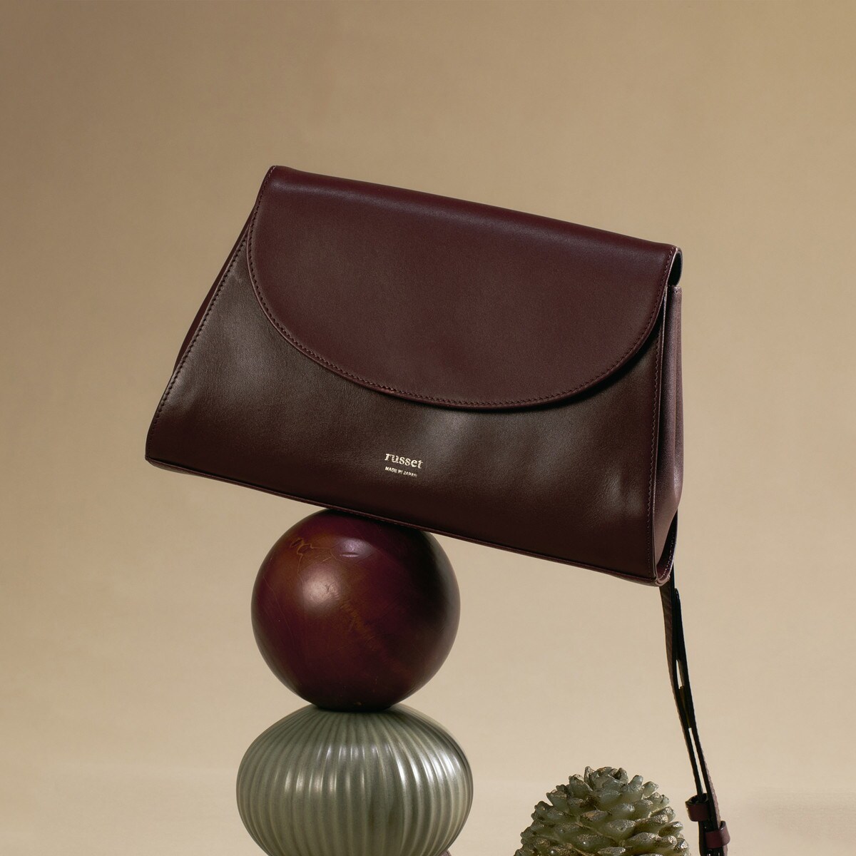 2024AW】レザーフラップショルダーバッグ(CE-1411) | ラシット(russet